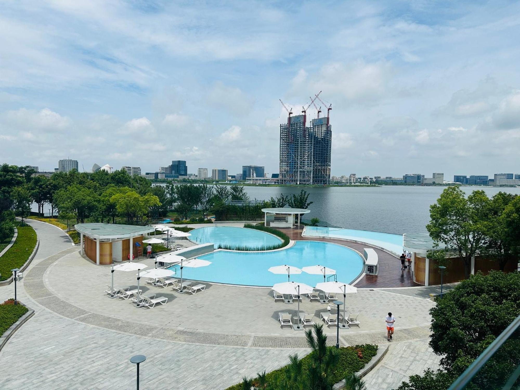 Intercontinental Shanghai Harbour City By Ihg Nanhui Exterior foto